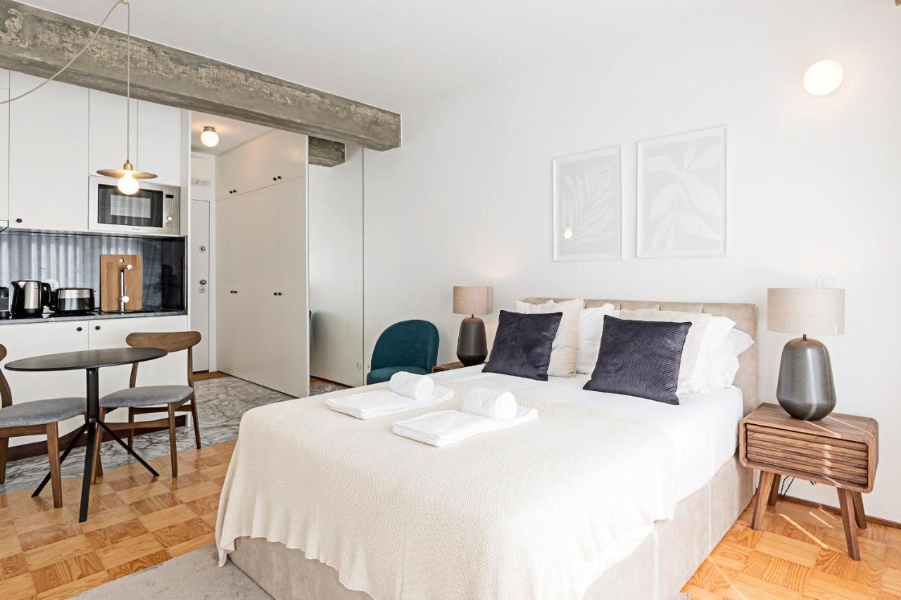 Ceuta Studio Apartments By Lovelystay Porto Exteriér fotografie