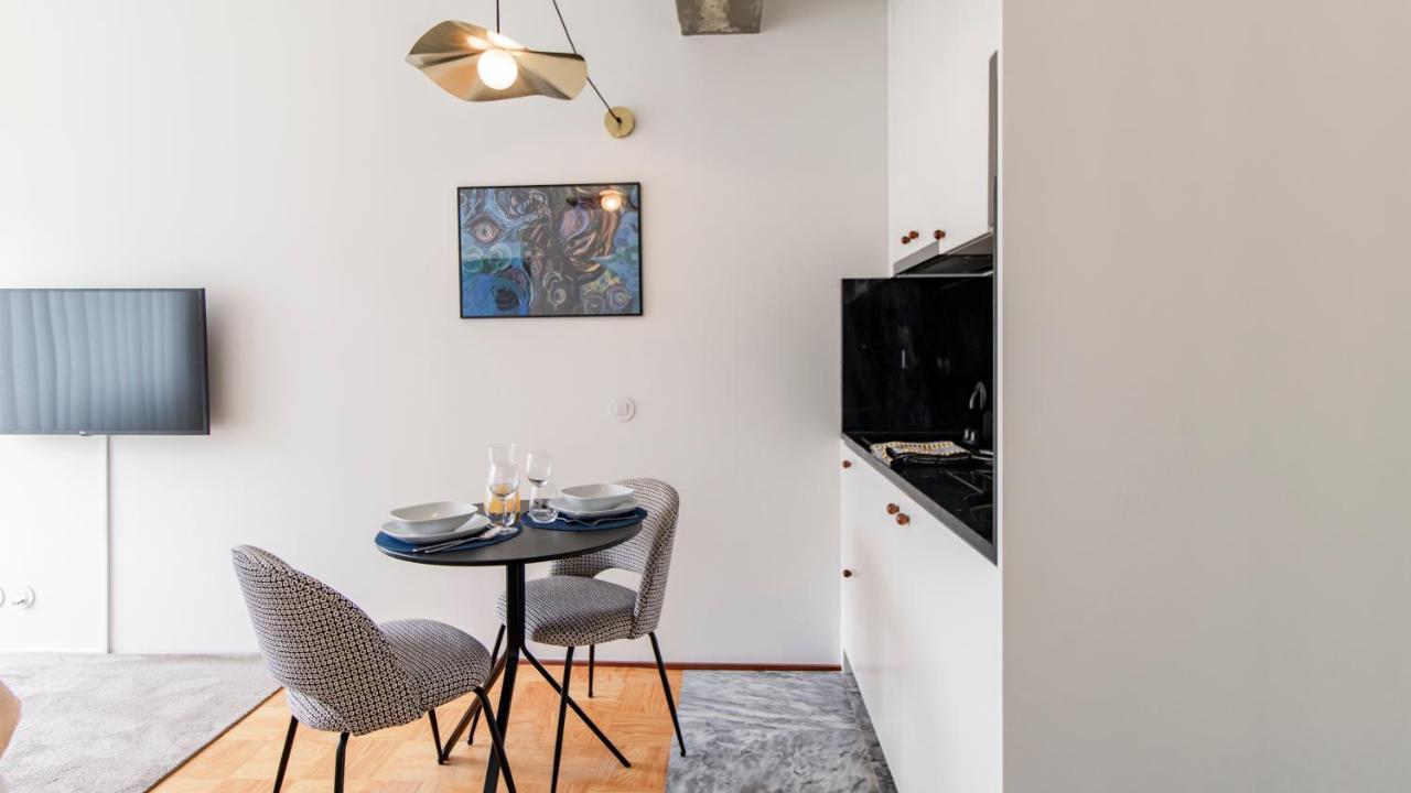 Ceuta Studio Apartments By Lovelystay Porto Exteriér fotografie